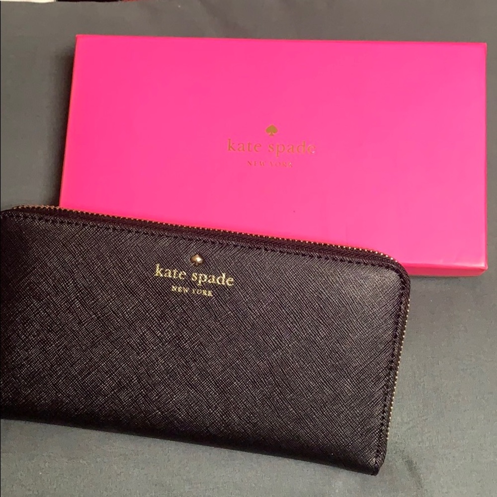 Black Kate Spade wallet- NWT